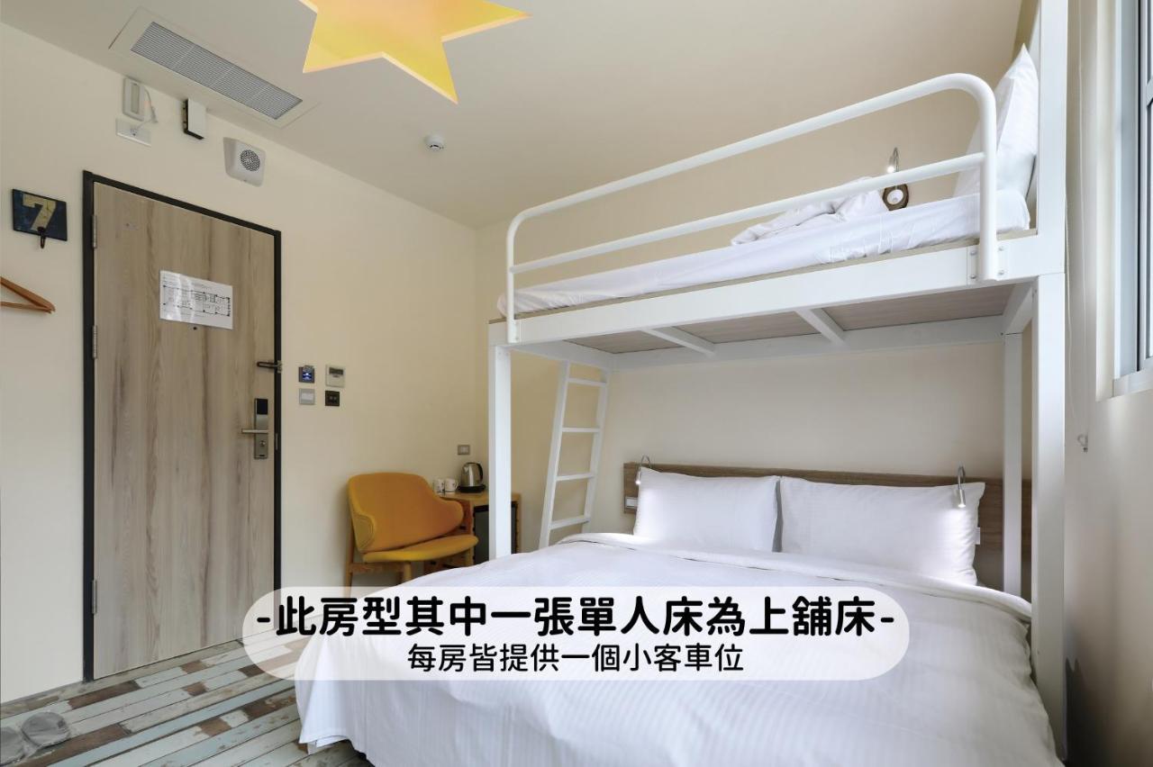 Mini Hotels Тайчжун Екстер'єр фото